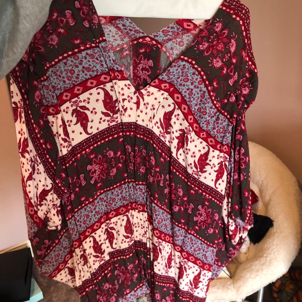 floral shirt